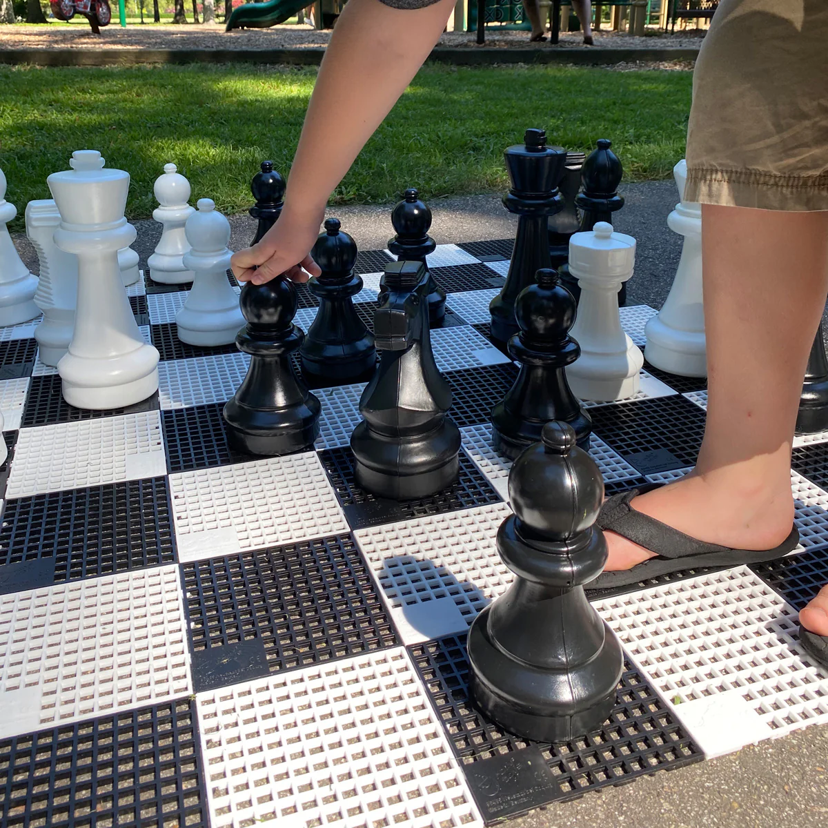 Giant Chess and Board Set - Image 3