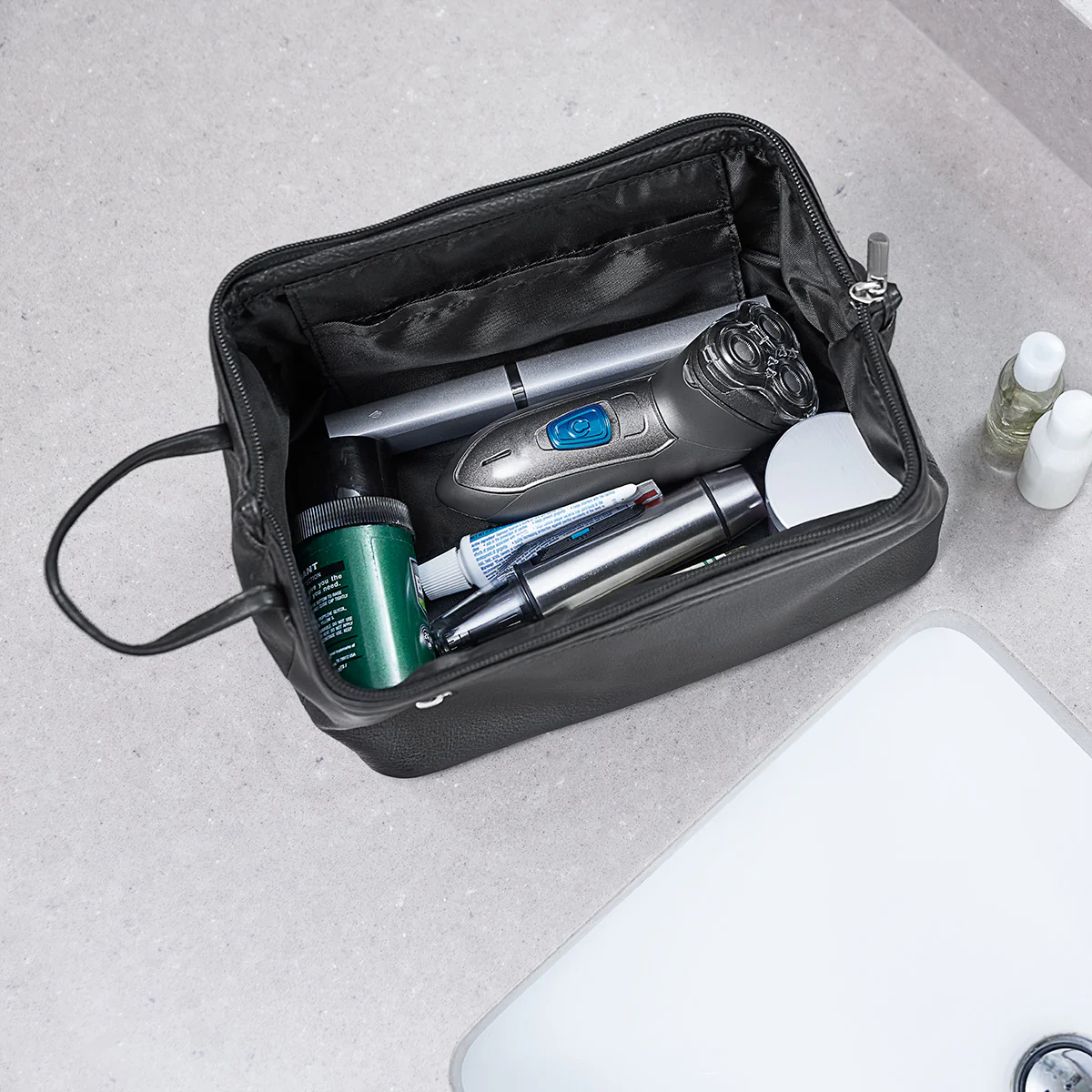 Widemouth Toiletry Bag